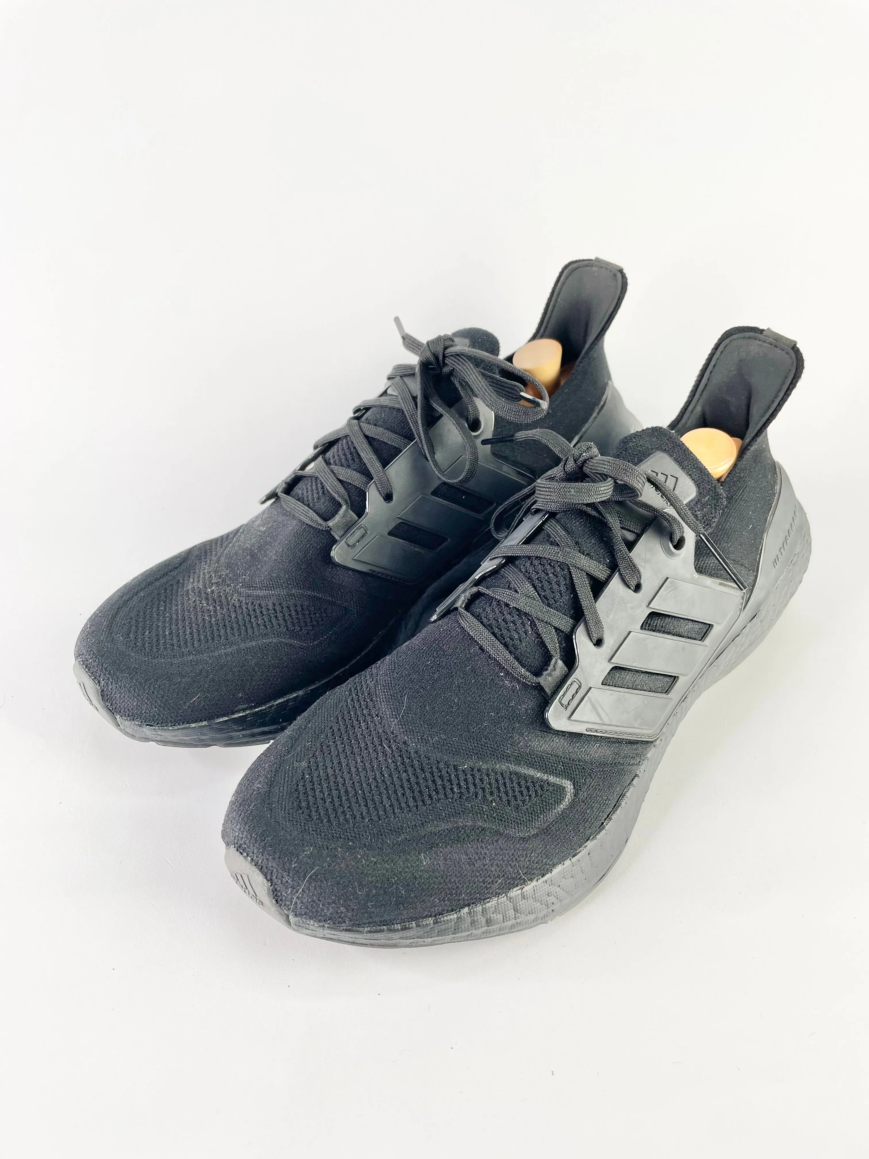 Adidas Ultraboost 22 Black Sneakers - EU46