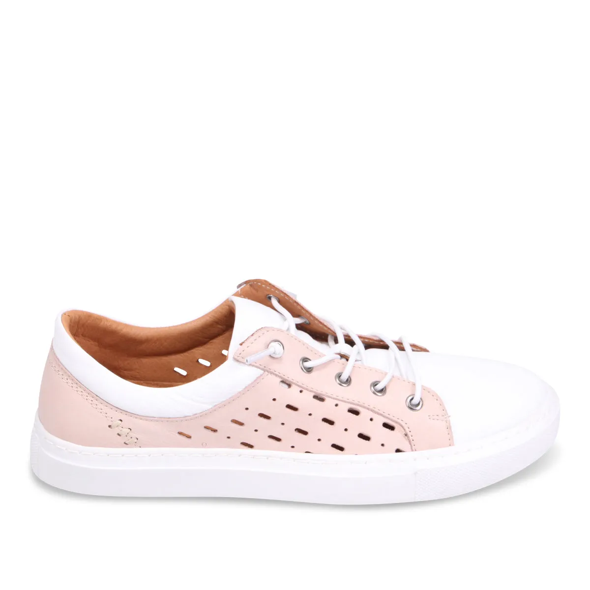 Alpha Casual Sneaker