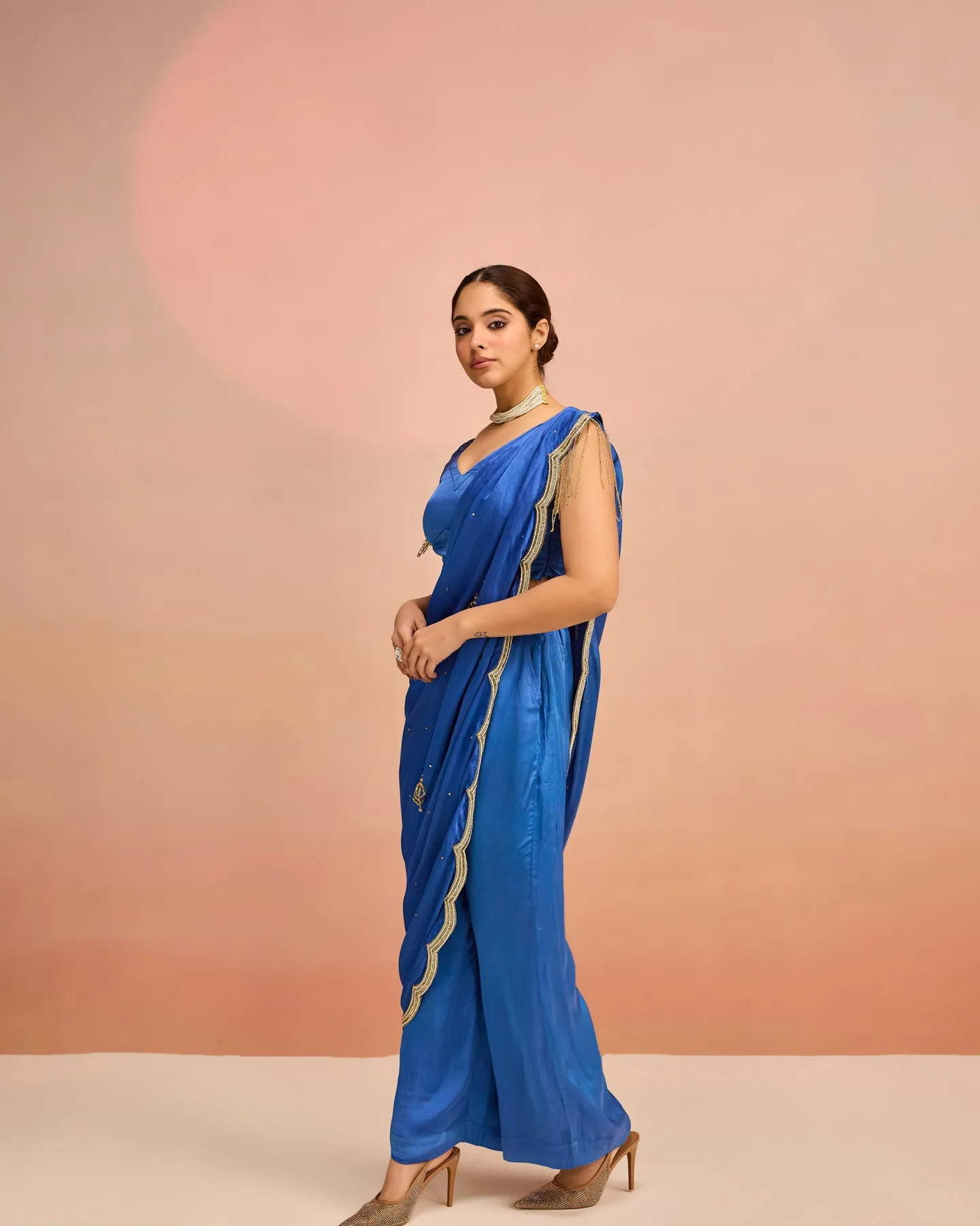 Lady in Lagoon Saree