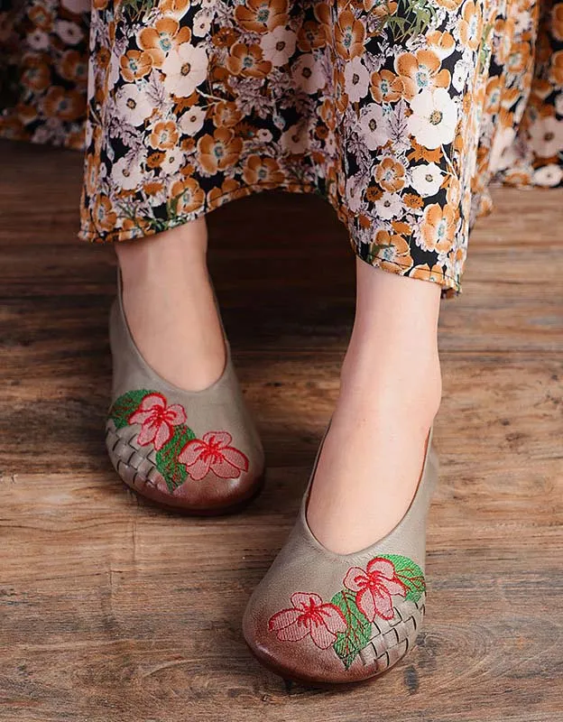 Spring Embroidered Retro Leather Flats