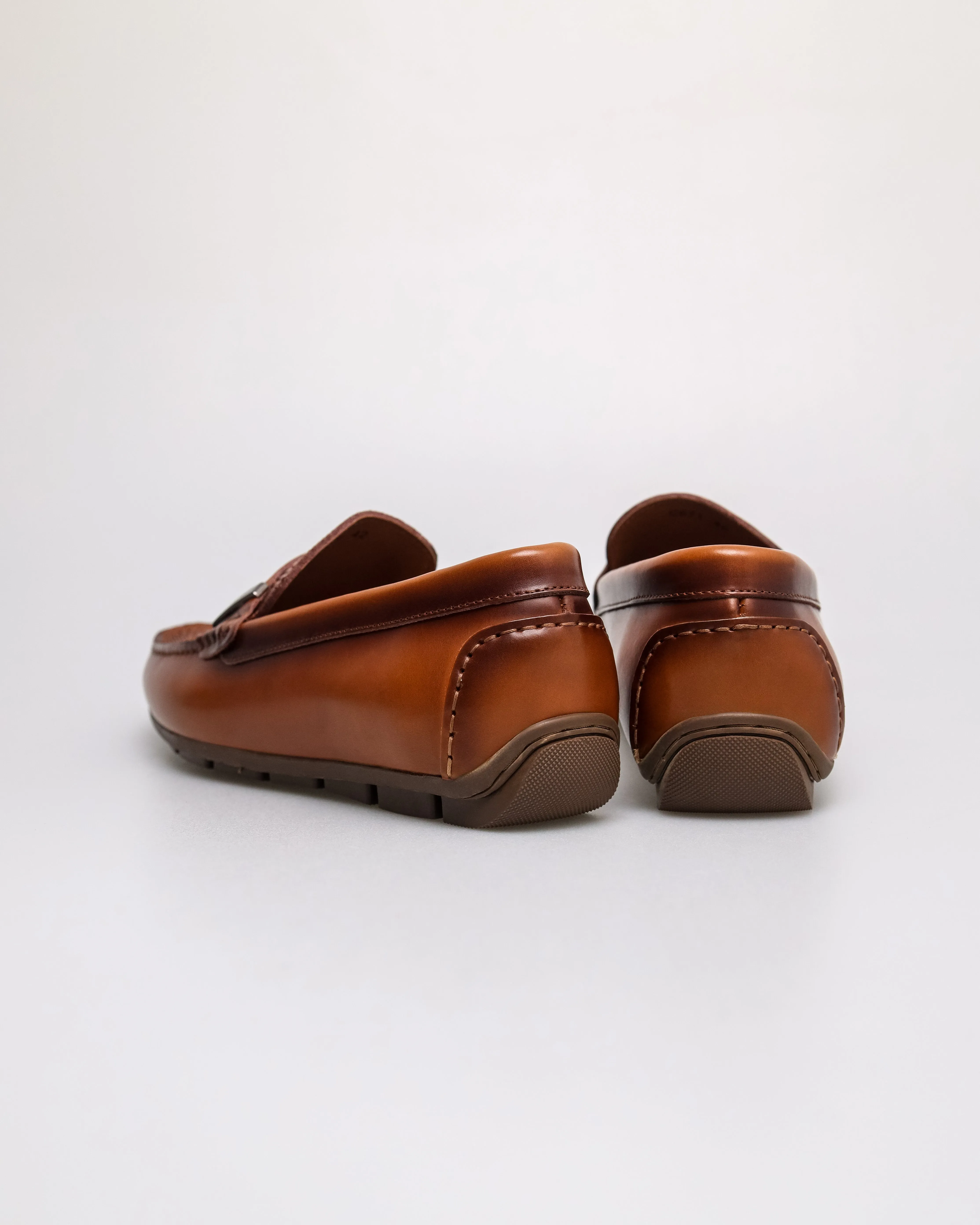 Tomaz C671 Men's Classic Textured Moccasins